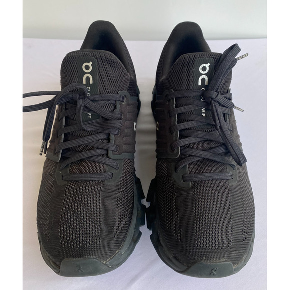 On Running Trainers CloudSwift 3 AD Triple Black Swiss Shoes Womens Size 8.5 - Picture 2 of 11